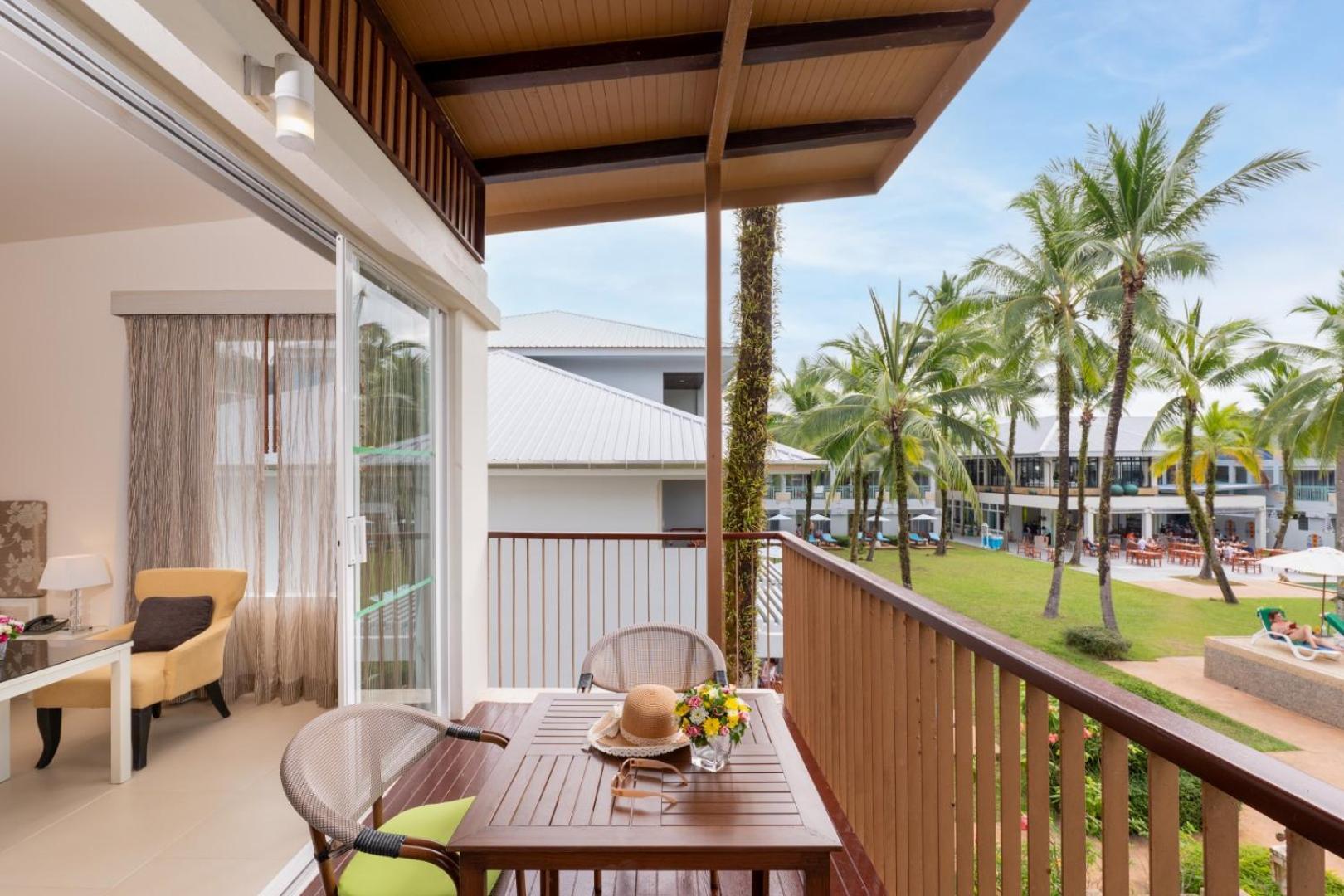 The Briza Beach Resort, Khao Lak Sha Extra Plus Bagian luar foto