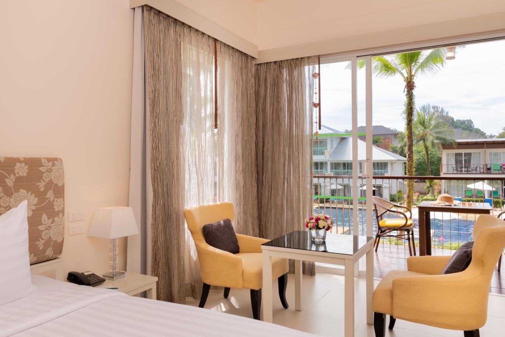 The Briza Beach Resort, Khao Lak Sha Extra Plus Bagian luar foto