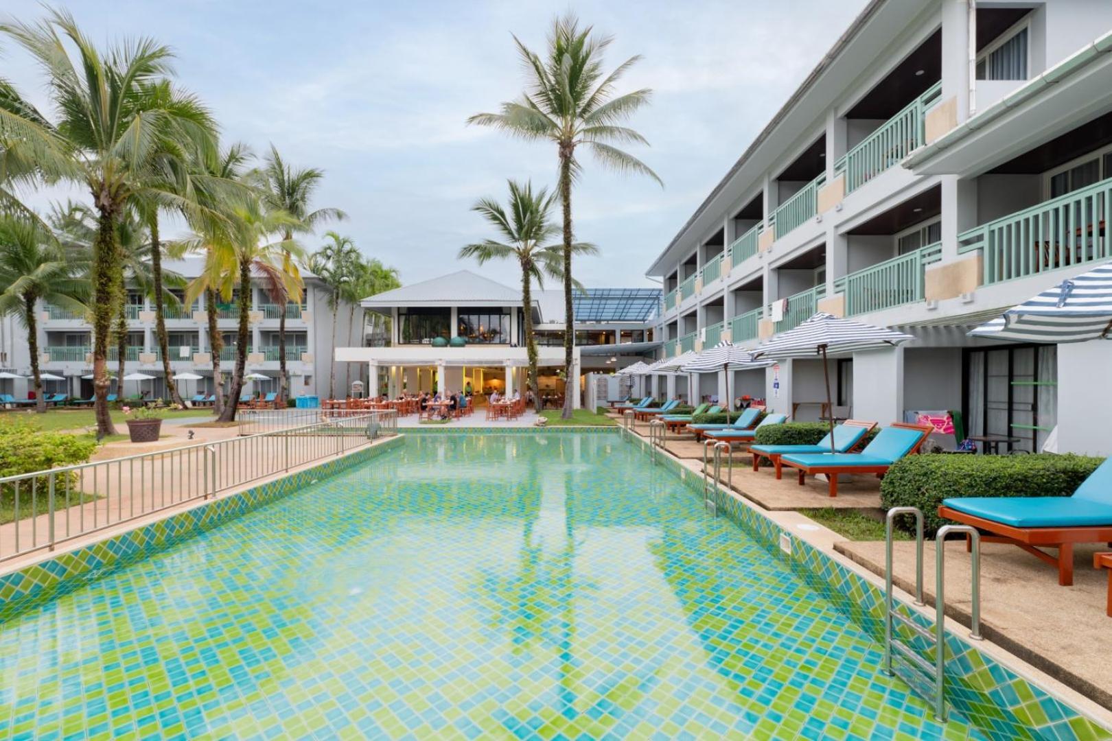 The Briza Beach Resort, Khao Lak Sha Extra Plus Bagian luar foto