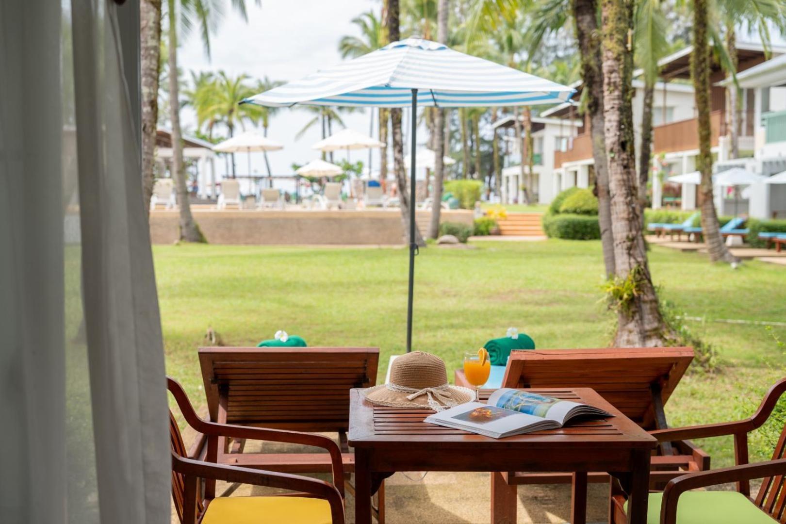 The Briza Beach Resort, Khao Lak Sha Extra Plus Bagian luar foto