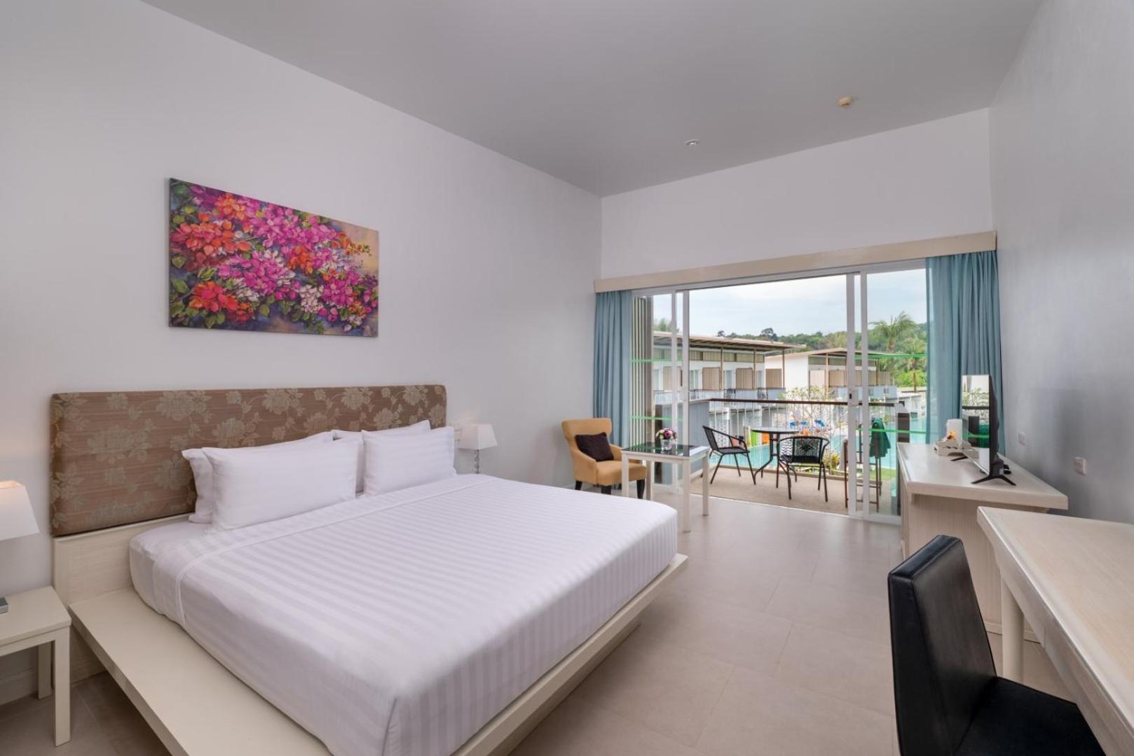 The Briza Beach Resort, Khao Lak Sha Extra Plus Bagian luar foto