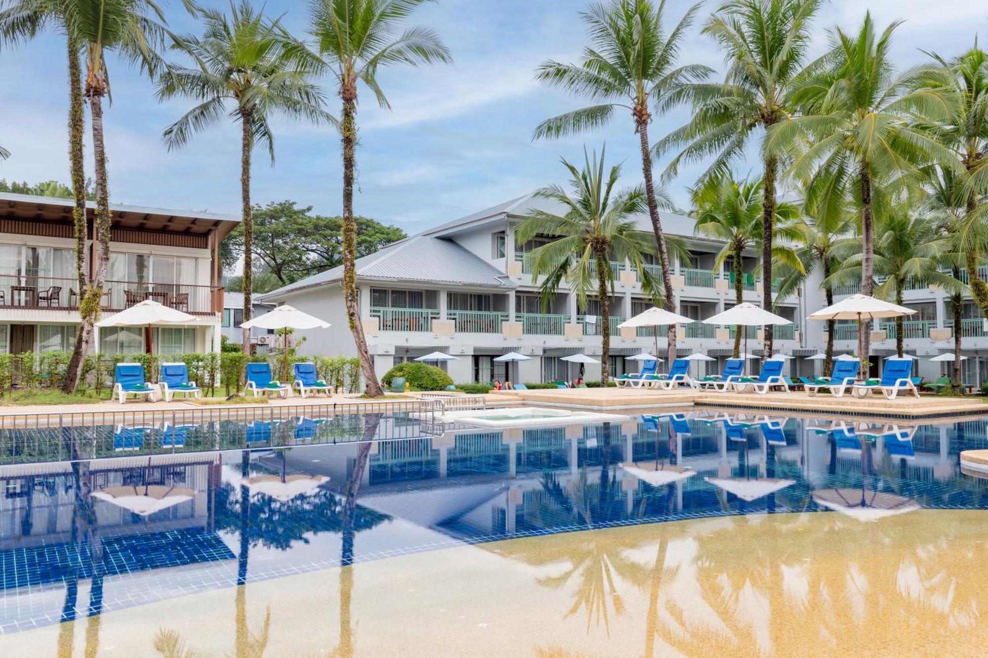 The Briza Beach Resort, Khao Lak Sha Extra Plus Bagian luar foto
